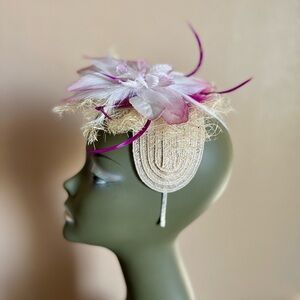Elegant Cream and Pink Fascinator
